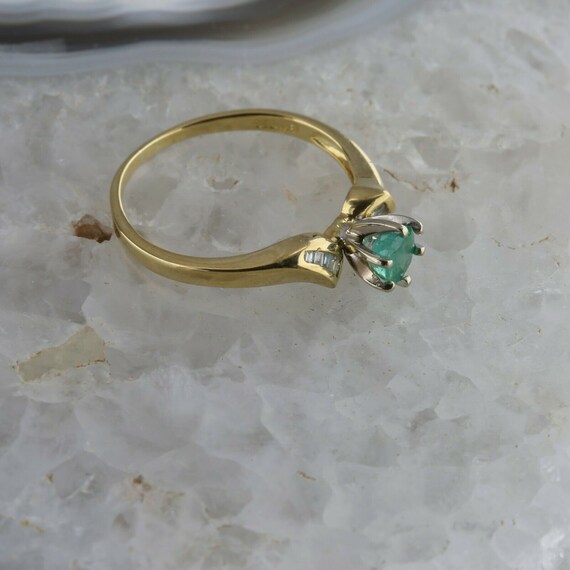 18K Yellow Gold Emerald and Diamond Ring Size 7.2… - image 3