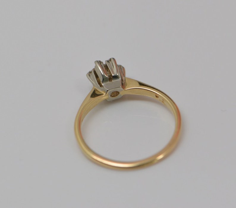 18K Yellow Gold Diamond Sunburst Ring Circa 1960, size 4.25 image 5