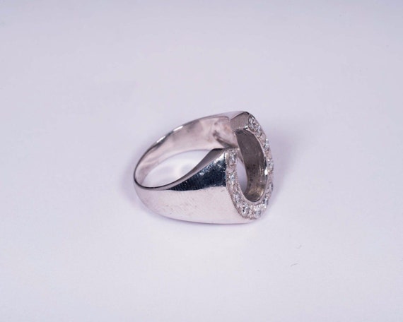 14K White Gold Horseshoe Shaped Diamond Ring, siz… - image 3