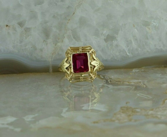 10K Yellow Gold Ruby Spinel Ring with Green Gold … - image 1