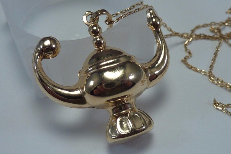 18K Yellow Gold oil Lamp Pendant With 20 Etsy