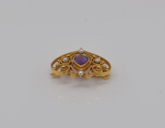 14K Yellow Gold Amethyst and Seed Pearl Pin in Ed… - image 3