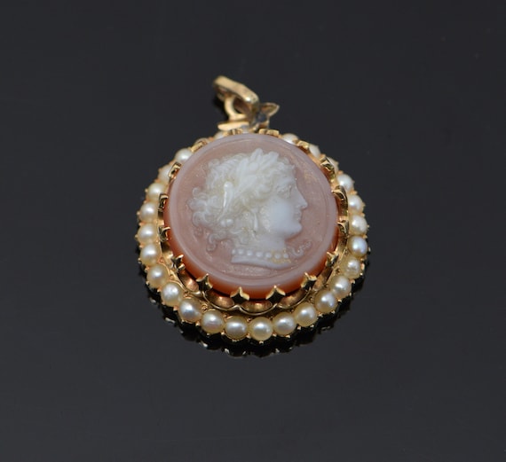 Vintage 14K Yellow Gold Carnelian Cameo, Circa 19… - image 1