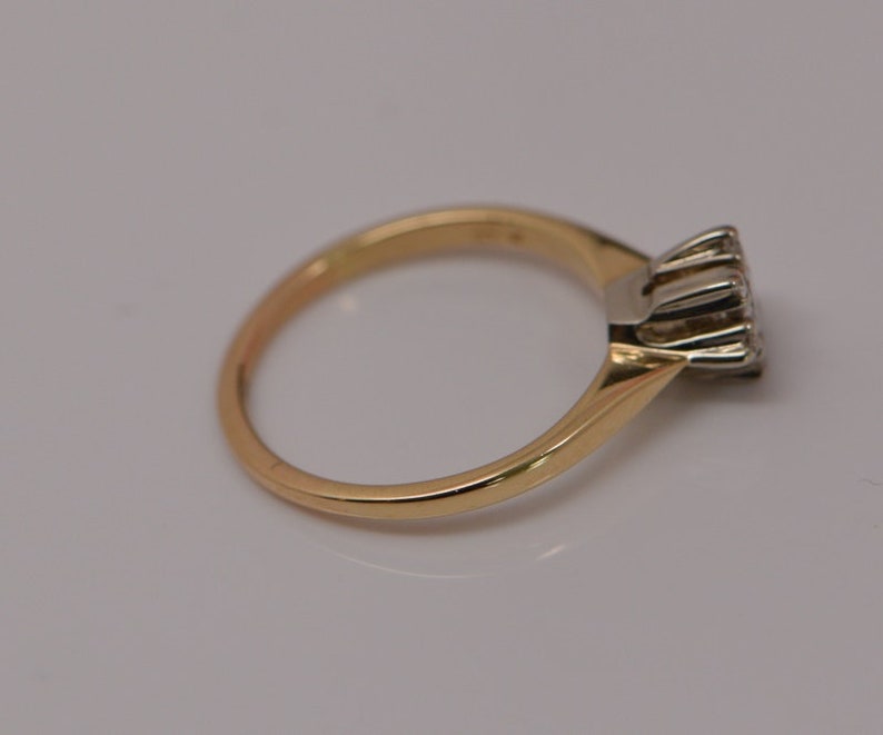 18K Yellow Gold Diamond Sunburst Ring Circa 1960, size 4.25 image 4