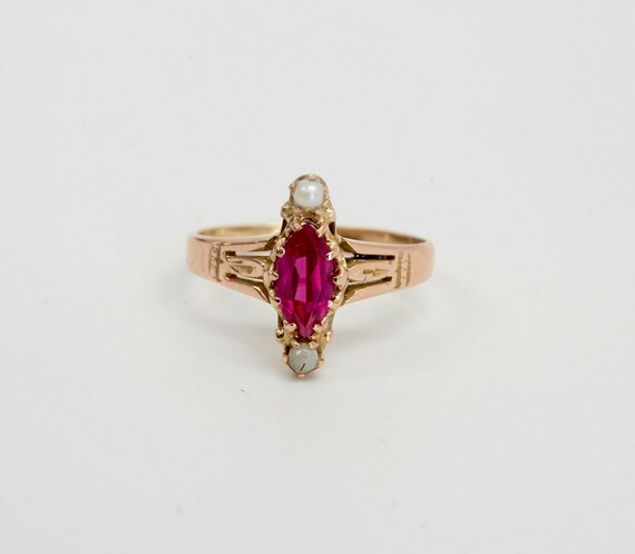 10K R/G Egyptian Revival Style Synthetic Ruby Rin… - image 3