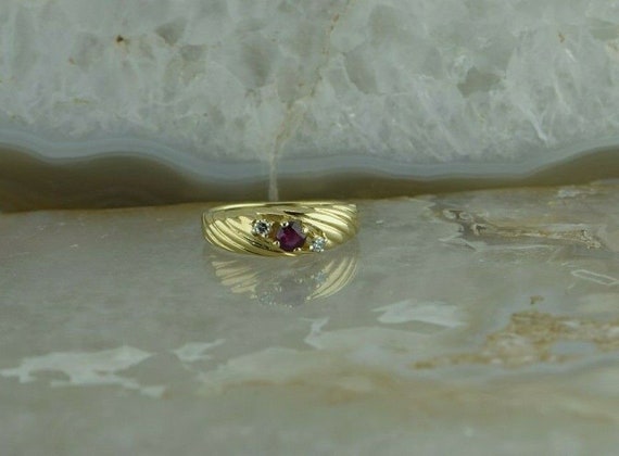 14K Ruby & Diamond Ring Fluted Design Prong Set S… - image 7