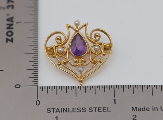 14K Yellow Gold Amethyst and Seed Pearl Pin in Ed… - image 5