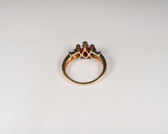 10K Yellow Gold Lab Created Ruby and Diamond Chip… - image 4