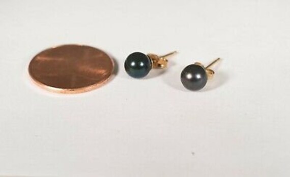 14K Yellow Gold and Black Pearl Earrings - image 3