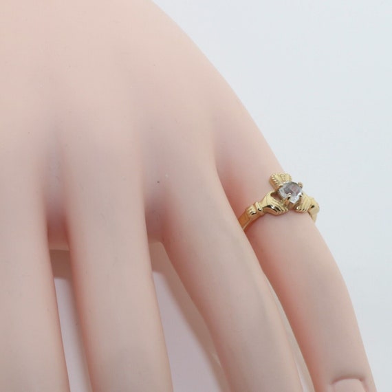 10K Yellow Gold Claddagh Ring with Clear White St… - image 4