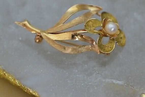 18K Yellow Gold Floral Pearl set Pin, Italian, Ci… - image 1