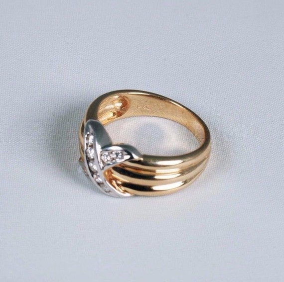 14K Yellow Gold "X" Design Diamond Ring 1/3 ct. t… - image 5