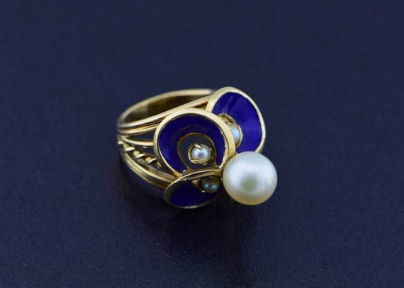 14K Yellow Gold  Pearl and Enamel Ring, Size 5.5 - image 4