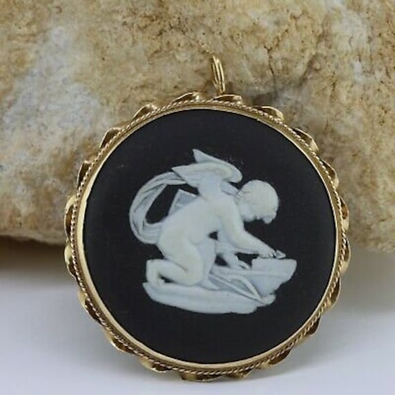 Vintage 14 Yellow Gold Black Wedgewood Angel Pin … - image 2