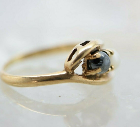 10K Yellow Gold Black and White Pearl Ring Size 5… - image 3