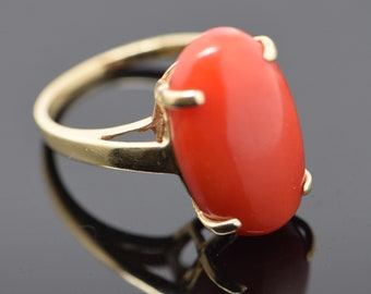 14K Yellow Gold Red Coral Ring Circa 1950, Size 6.5