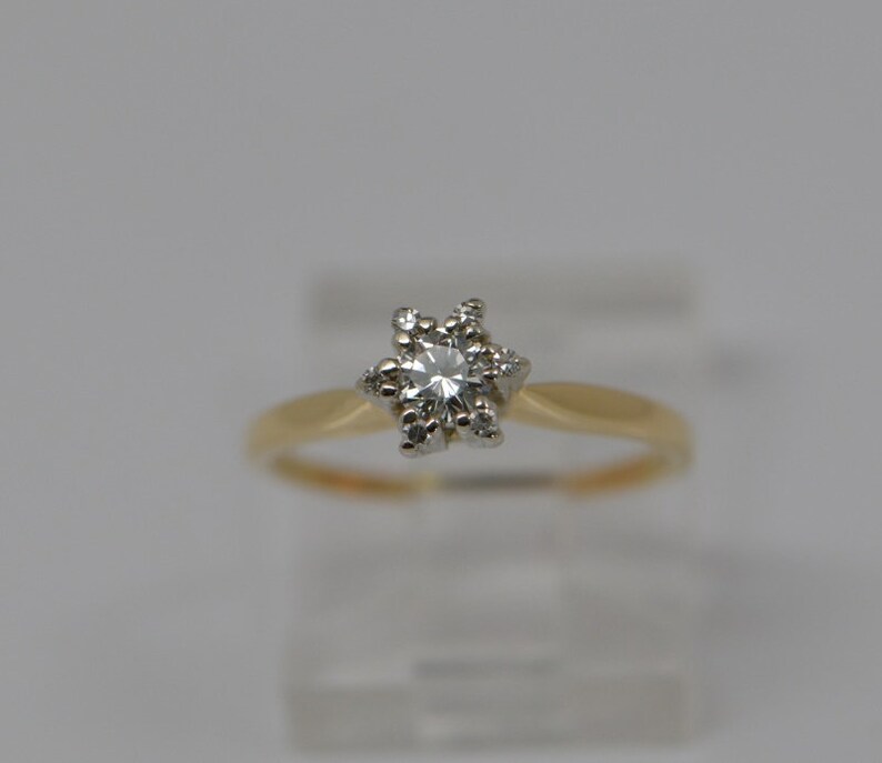 18K Yellow Gold Diamond Sunburst Ring Circa 1960, size 4.25 image 3