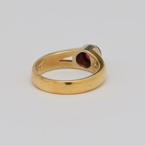 18K Yellow Gold Ruby Cabochon Ring Circa 1970, size 4 image 6