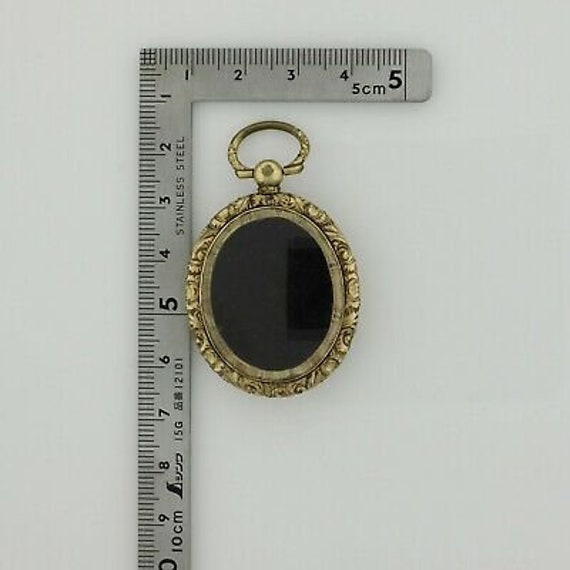 Attractive Antique Victorian Mourning Locket Circ… - image 7