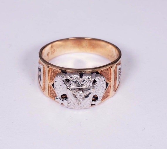 10K Yellow Gold 32d Degree Masonic Ring with Diam… - image 1