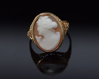 10K Yellow Gold Oval Shell Cameo Ring Circa 1930, Size 6