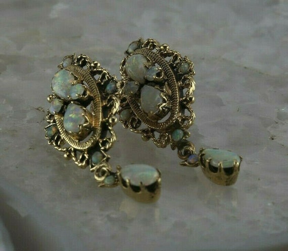 Vintage 14K Yellow Gold Opal Screw Back Earrings,… - image 2