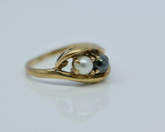 10K Yellow Gold Black and White Pearl Ring Size 5… - image 7
