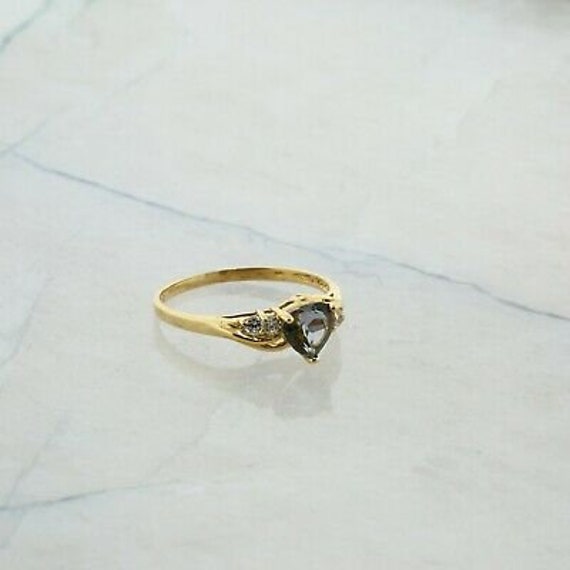 10K Yellow Gold Rainbow Stone Heart Ring Size 7 C… - image 1