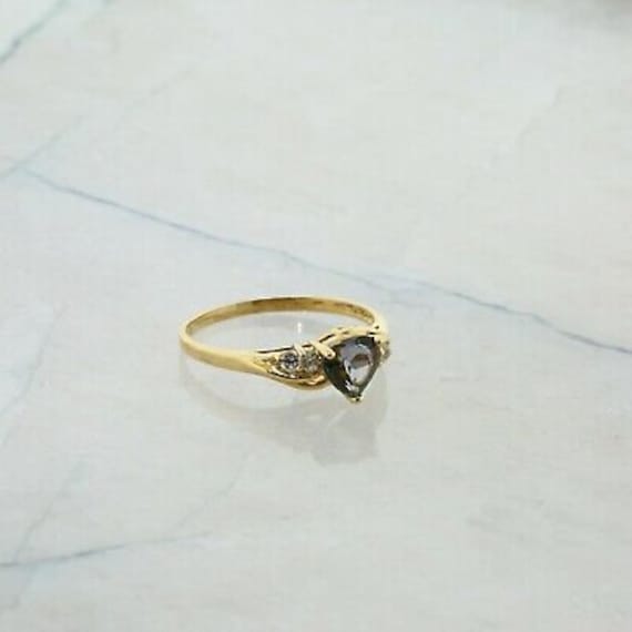 10K Yellow Gold Rainbow Stone Heart Ring Size 7 C… - image 4