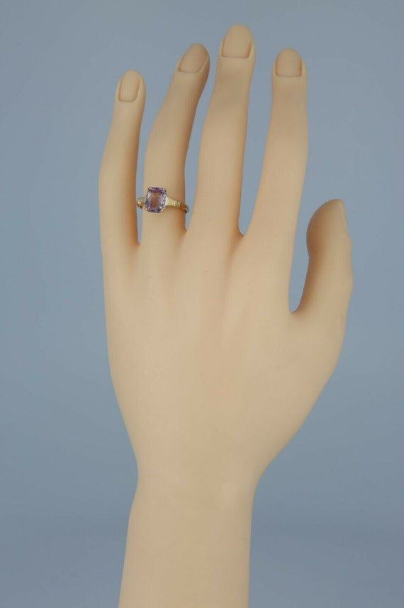 10K Yellow Gold Rectangular Amethyst Ring size 6.… - image 4