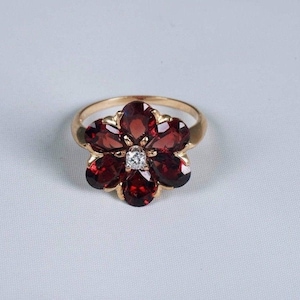 14K Yellow Gold Floral Design Garnet and Diamond Ring, size 7.25