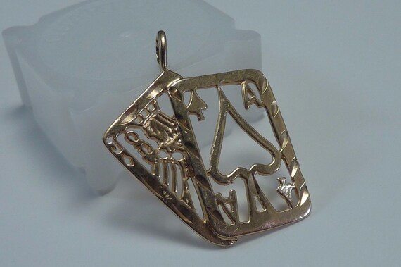 14K Yellow Gold Filigree "Playing Cards" Pendant - image 2