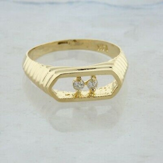 14K Yellow Gold Diamond Ring Size 5.5 Circa 1980 - image 1
