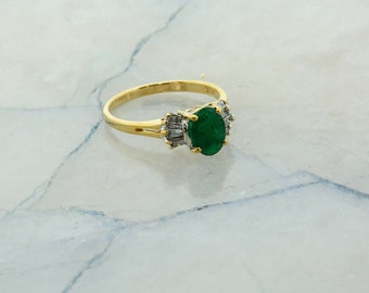 14K Yellow Gold Emerald and Diamond Ring Size 7.25