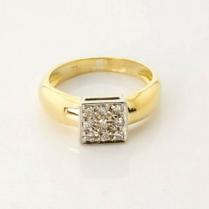 Vintage 18K Yellow Gold Diamond Ring Size 2.5 Circa 1970