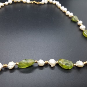 Peridot Nuggets and Baroque Fresh-Water Pearls image 2