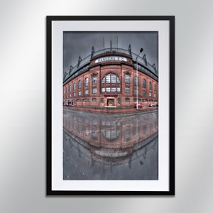 Rangers Ibrox Stadium Glasgow, gesigneerde print.  Architectuur, kunst aan de muur, stadsgezicht, kunst aan de muur, fotografie.