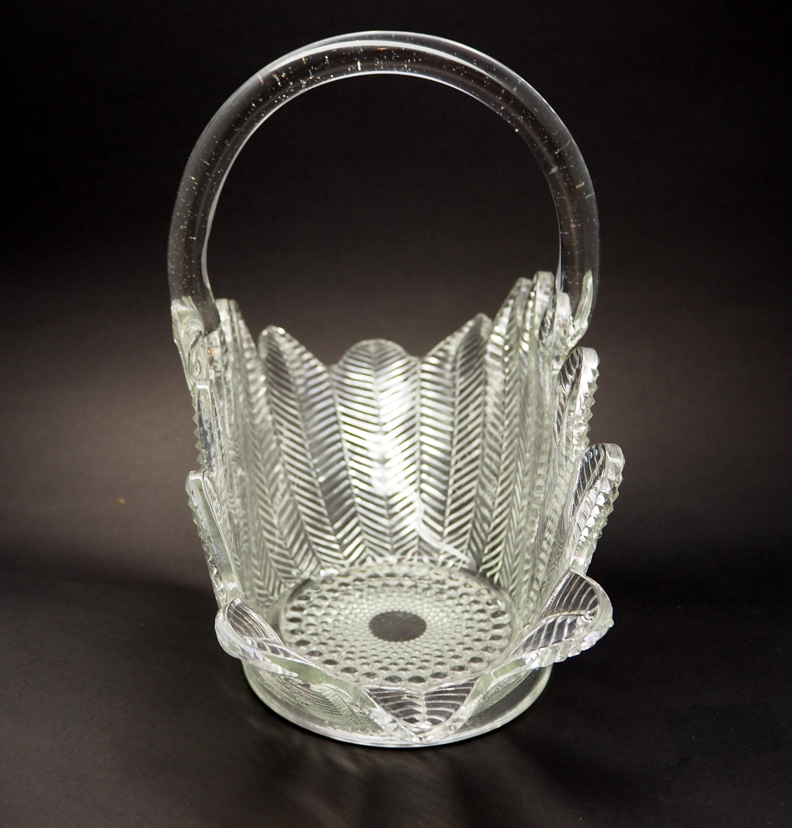 1960's L. E. Smith Glass Co LARGE Feather Pattern Basket Etsy