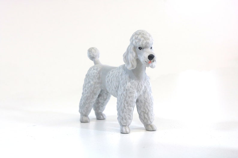 poodle urn