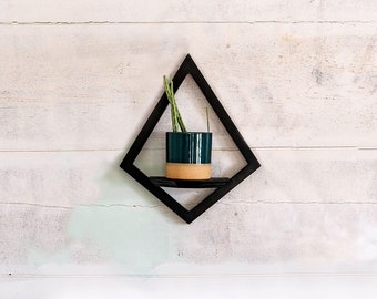 Wall Mount Matte Black Diamond Planter with Saucer, Geometric Wall Planter,Geometric Air Planter, Wall Planter, hanging plant shelf