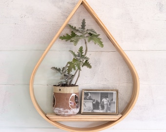 Medium Teardrop Cubby | Plant Shelf | Wooden Wall Shelf | Wall Hanging | Small Book Shelf | Wall Display Shelf | Modern Wall Shelf