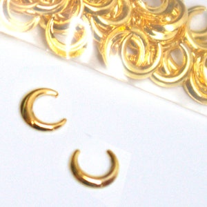 30 pcs Moon Shiny Gold Metal 3D Tiny Mini Nail Art Charm UV Resin Embellishment Decoration accessories Japan style NA11