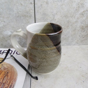 mug, brown & white mug, 16 oz coffee mug, tea cup, made in Montana, pottery mug, stoneware mug, western, hot cocoa mug