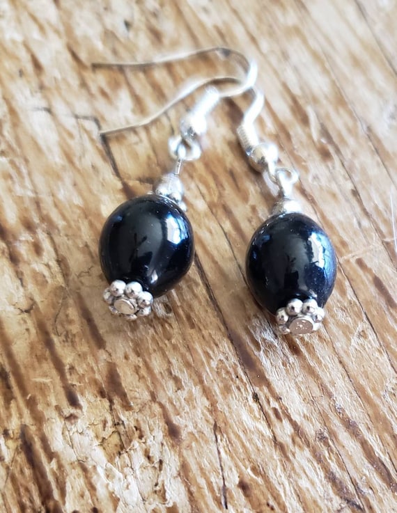 Black Earrings, Dangle Earrings, Handmade Earrings, Round Earrings