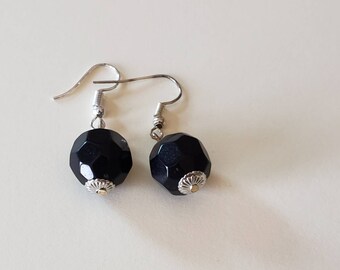 Black round earrings, boho earrings, black drop earrings, dangle earrings ,  gift for her,handmade, small earrings, silver earrings