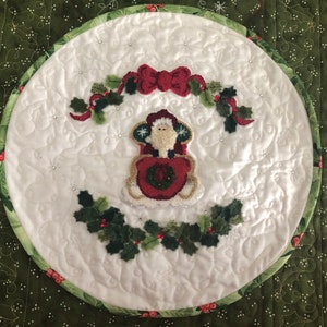 Santa&#39;s Flight, PDF file for Punch Needle , Embroidery  and Wool,