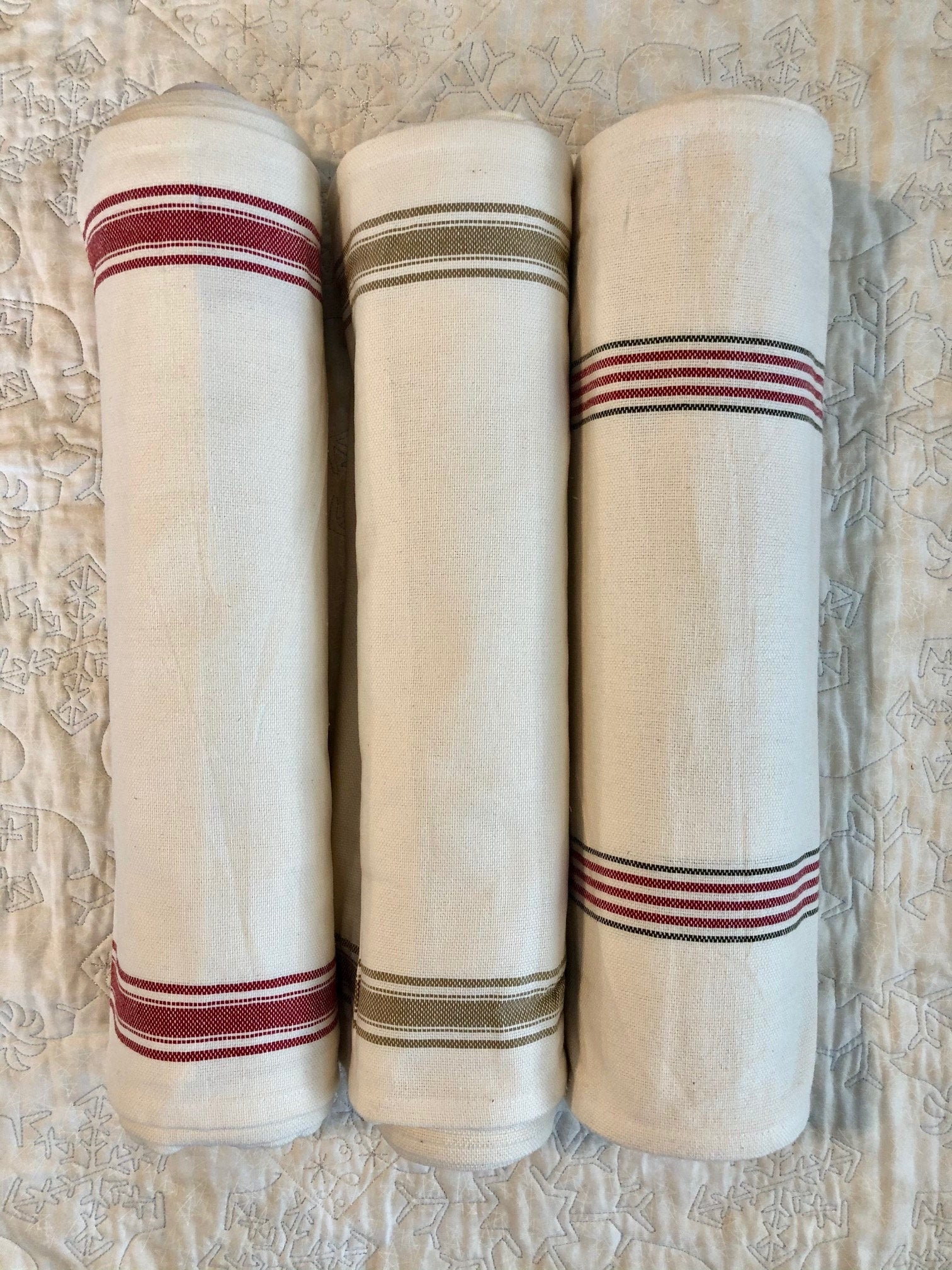Easy Living Toweling Flax Black - Pieces to Treasure - PER QUARTER METRE Easy Living Toweling Flax Black - Pieces to Treasure - PER QUARTER METRE