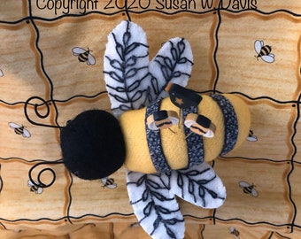 Honey Bee Tuffet, Pincushion, Wool Digital Download