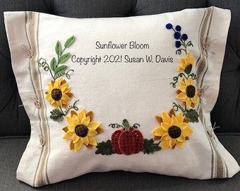 Sunflower Bloom Pillow or Table Runner, Wool Applique,  Paper Pattern or Wool Applique Kit