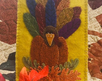 Wool Kit, Printed Pattern, Too Cute to Eat, Wool Applique by Susan W. Davis of Aunt Susie's House